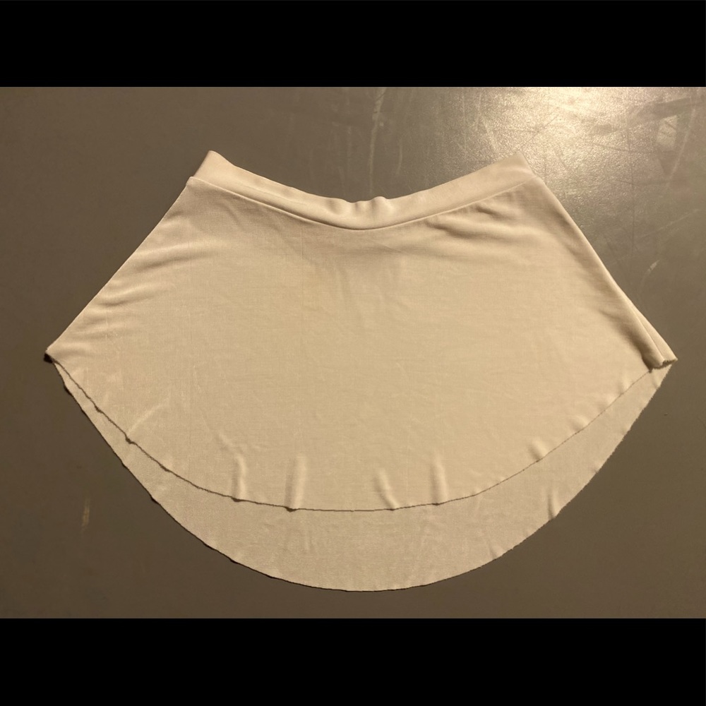 Bullet Pointe White Skirt